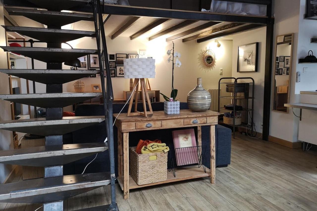 Apartament Authentic Loft With Mezzanine & Exposed Stones Heart Of Lyon Zewnętrze zdjęcie
